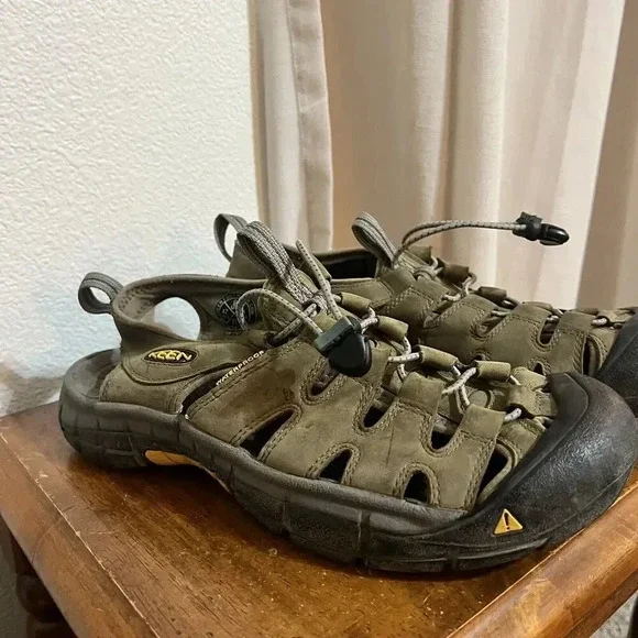 Keen | Shoes | Mens Keen Newport Outdoor Water Hiking  display picture 1
